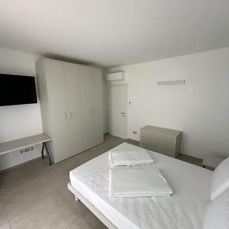 Apartment Deluxe Fronte Ospedale