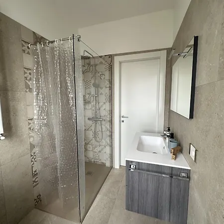 Deluxe Fronte Ospedale Legnago